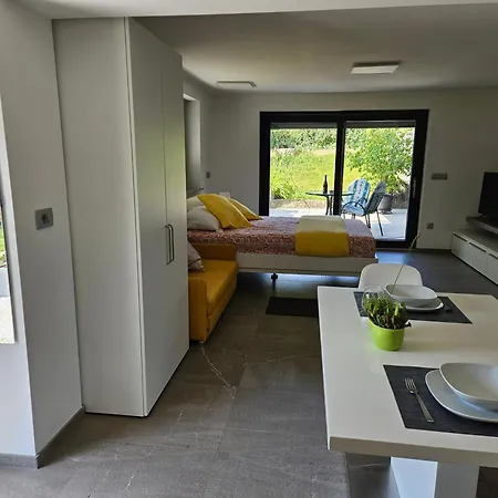 Apartmaji Rdeca Kapica * Ljubljana