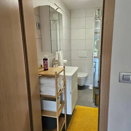 Red Riding Hood Seoska kuća *