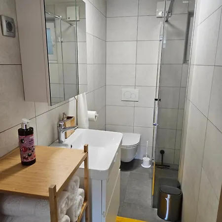 Seoska kuća Red Riding Hood *