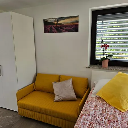 Country house Apartmaji Rdeca Kapica Ljubljana